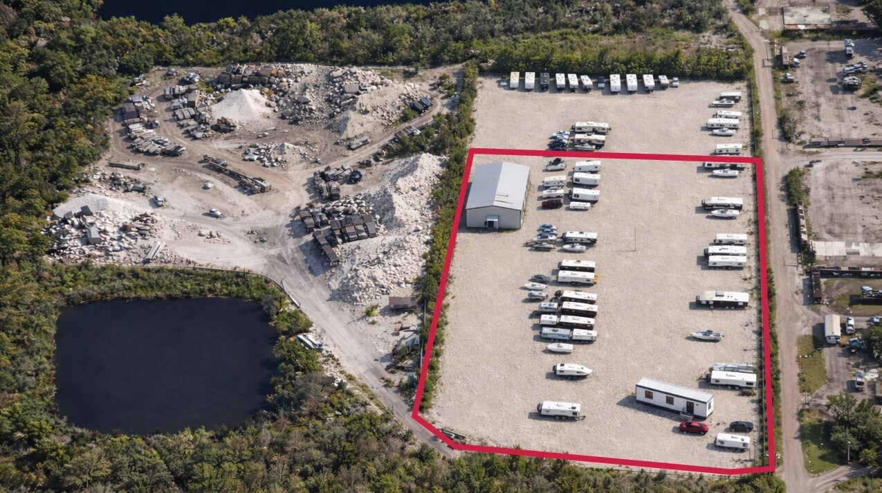 5565 Korbin Ave, Rockledge, FL à louer Photo de l’immeuble– Image 1 sur 5