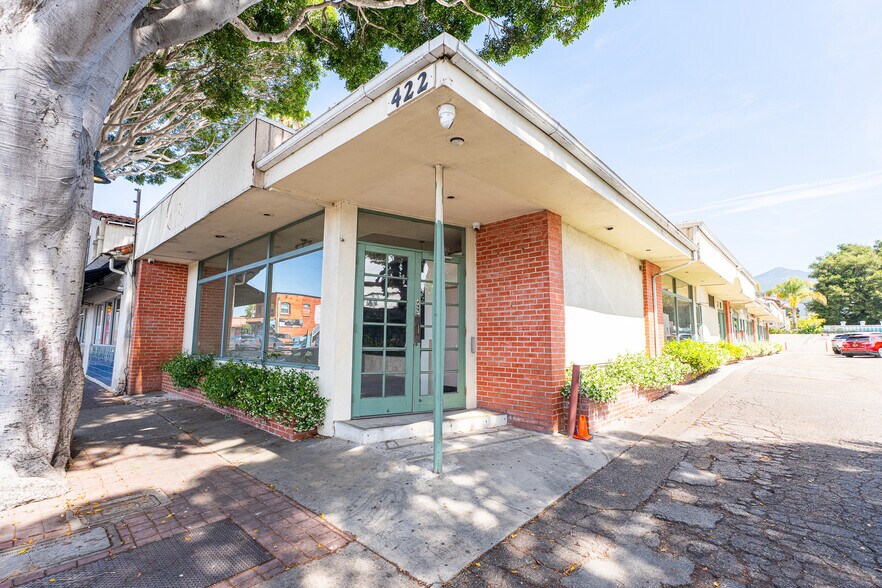 422 N Milpas St, Santa Barbara, CA à vendre - Photo de l’immeuble – Image 2 sur 20