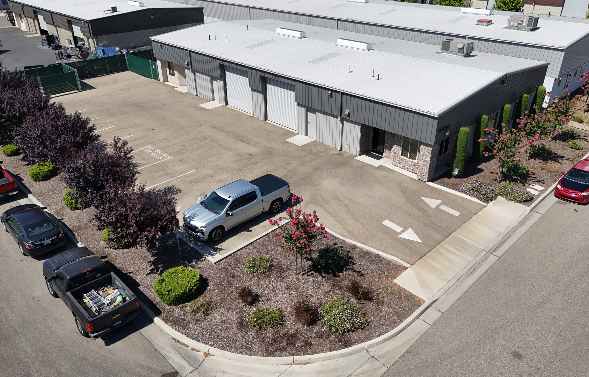 3635 W Richert Ave, Fresno, CA à louer Photo principale– Image 1 sur 4