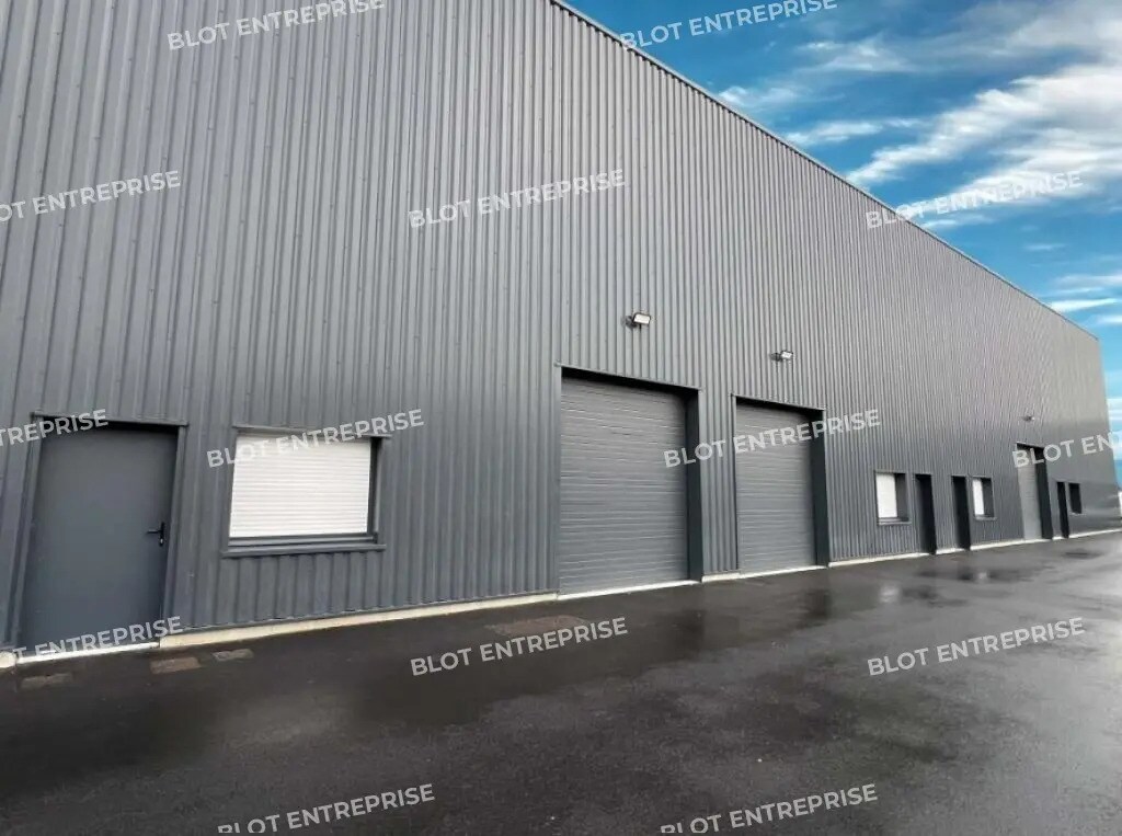 Bureau dans Thorigné-Fouillard à louer Photo principale– Image 1 sur 5