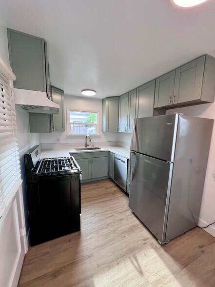 2782-2790 Jefferson St, Carlsbad, CA à vendre - Photo de l’immeuble – Image 3 sur 8