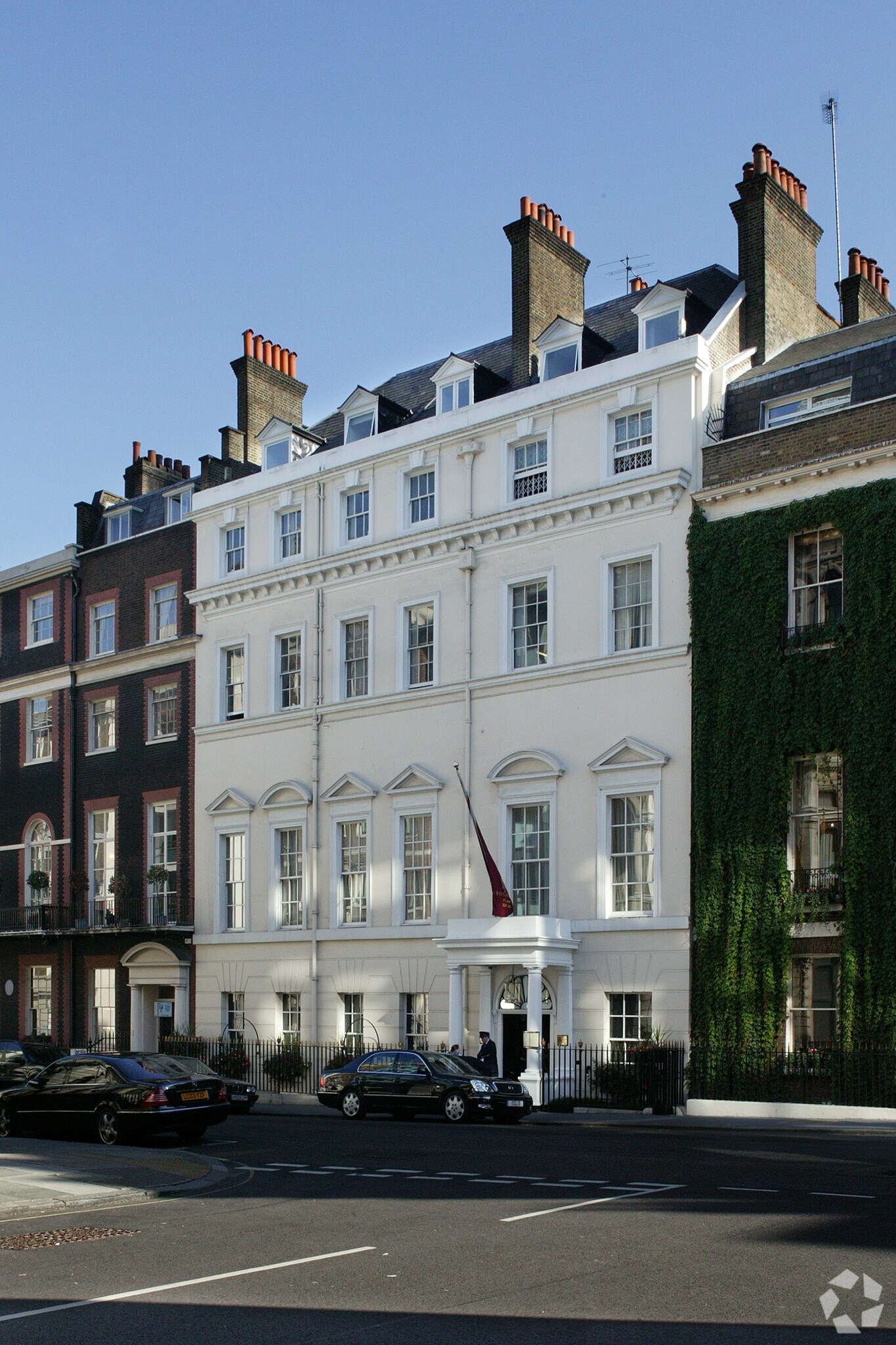 30 Curzon St, Londres à vendre Photo principale– Image 1 sur 2