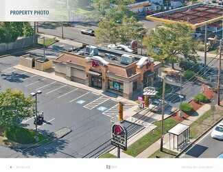 Plus de détails pour 355 Foxon Blvd, New Haven, CT - Local commercial à vendre