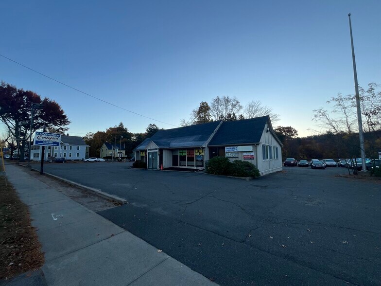 377 Federal St, Greenfield, MA à vendre - Photo de l’immeuble – Image 3 sur 8