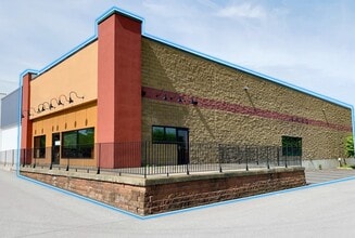 601-609 Troy Schenectady Rd, Latham, NY à louer Photo de l’immeuble– Image 1 sur 3