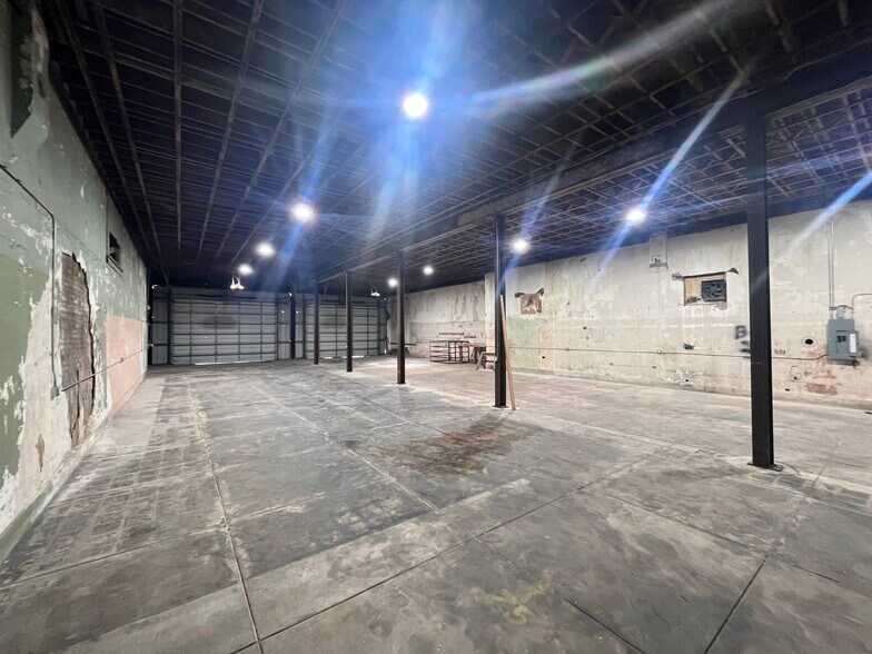 400 Procter St, Port Arthur, TX à louer - Photo de l’immeuble – Image 3 sur 13