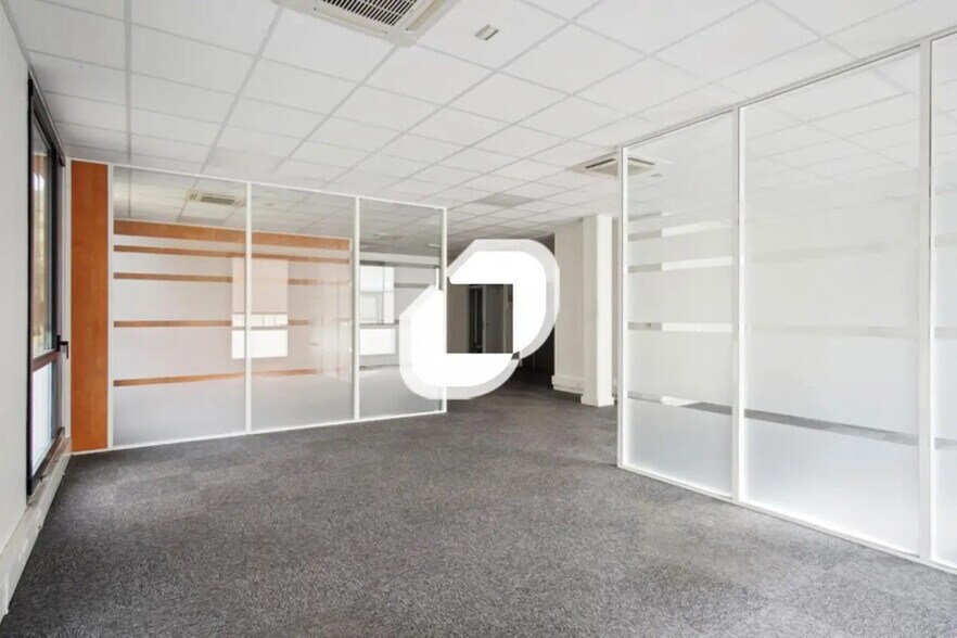 Bureau dans Serris à louer - Photo de l’immeuble – Image 2 sur 6