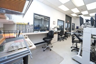 400 Apollo Dr, Circle Pines, MN à vendre Photo de l’immeuble– Image 1 sur 3