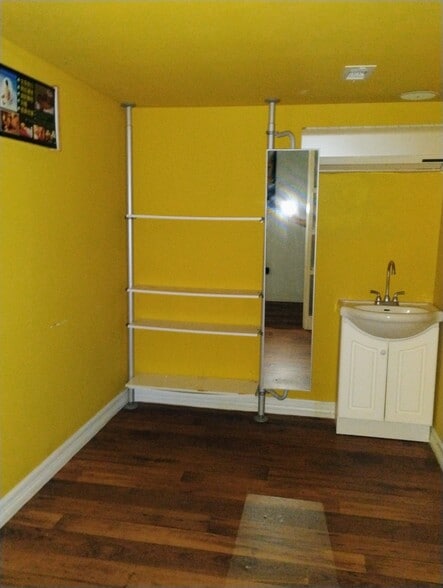 View Photo