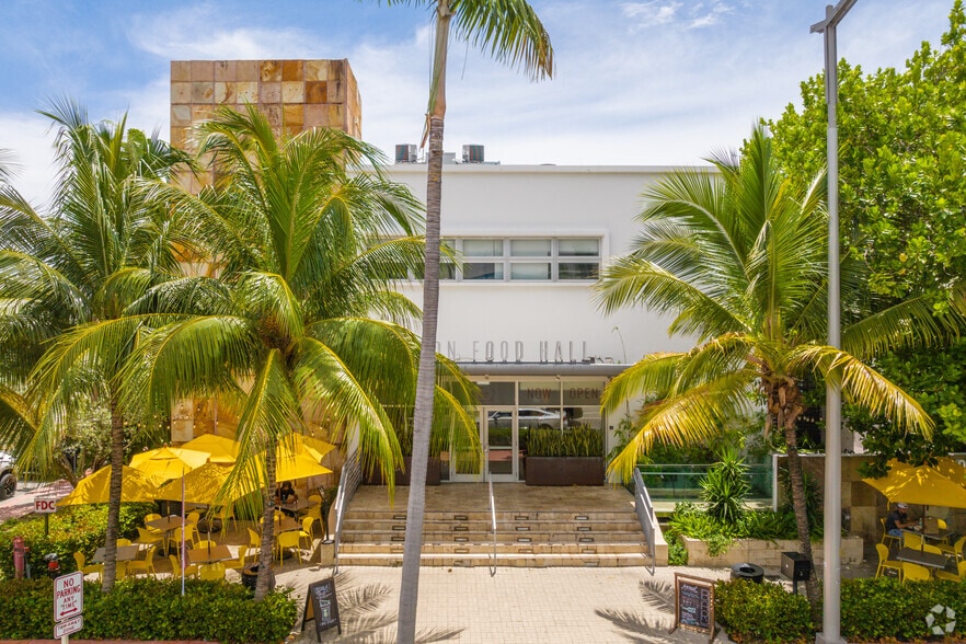 955 Alton Rd, Miami Beach, FL à louer - Photo de l’immeuble – Image 3 sur 28