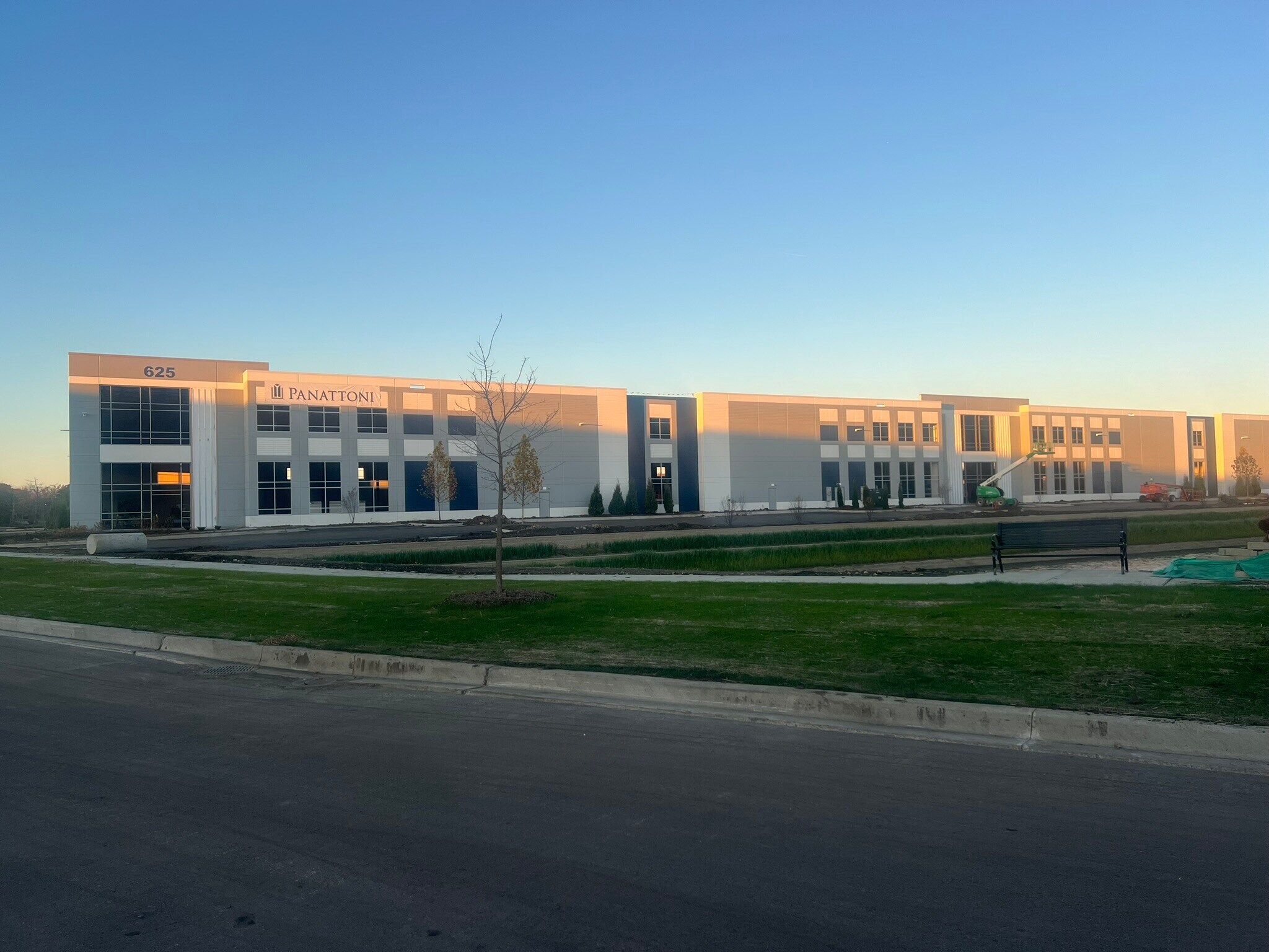 612 Schelter Rd, Lincolnshire, IL à louer Photo de l’immeuble– Image 1 sur 2