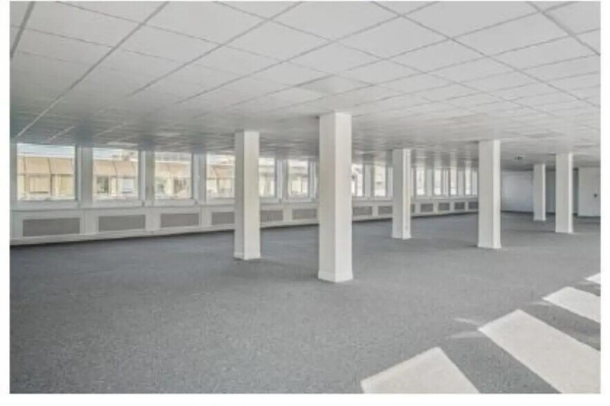 6 Rue Barbès, Levallois-Perret à louer - Photo de l’immeuble – Image 2 sur 17