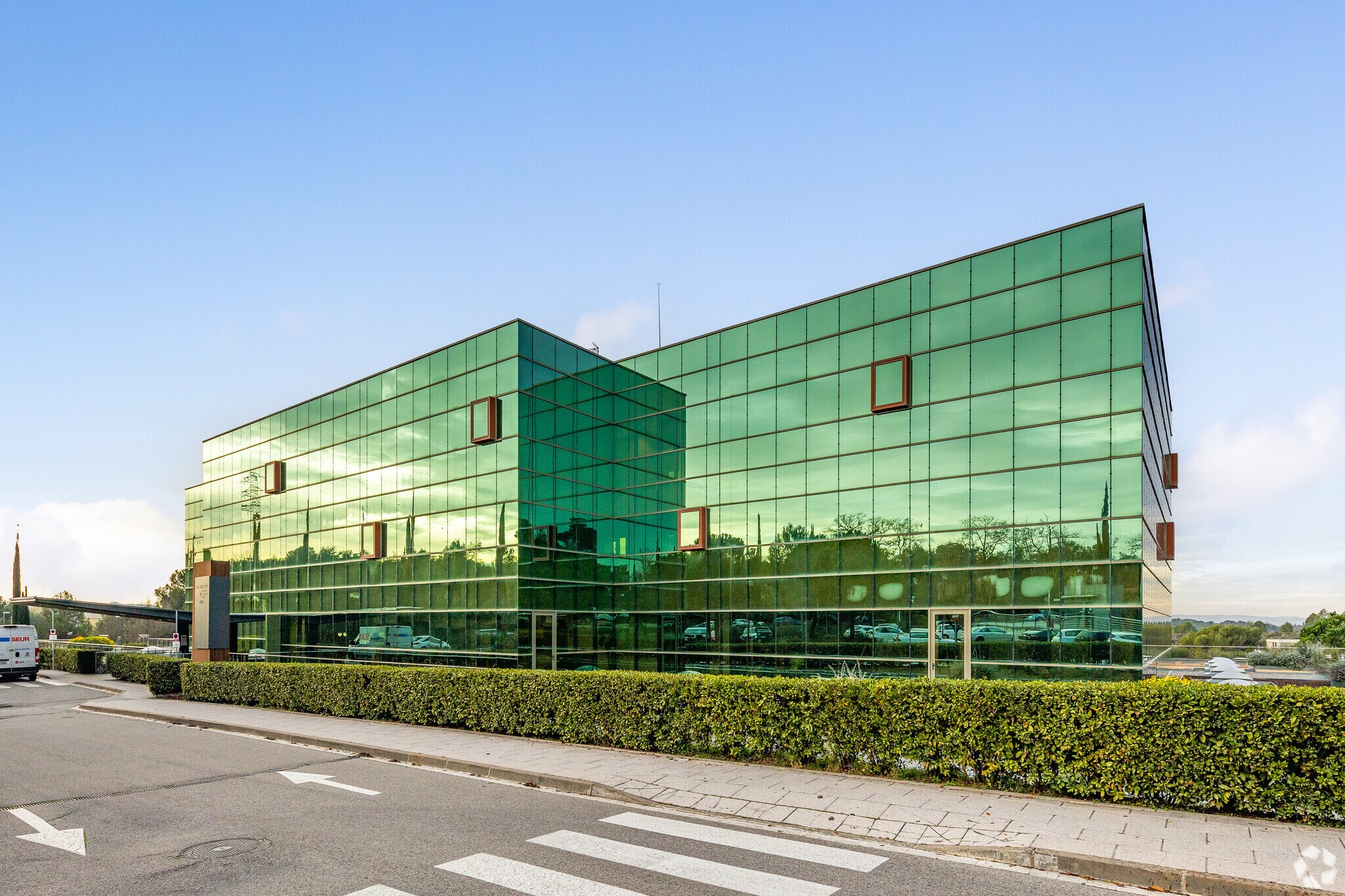 Camí de Can Camps, 17-19, Sant Cugat del Vallès, Barcelona à louer Photo principale– Image 1 sur 2