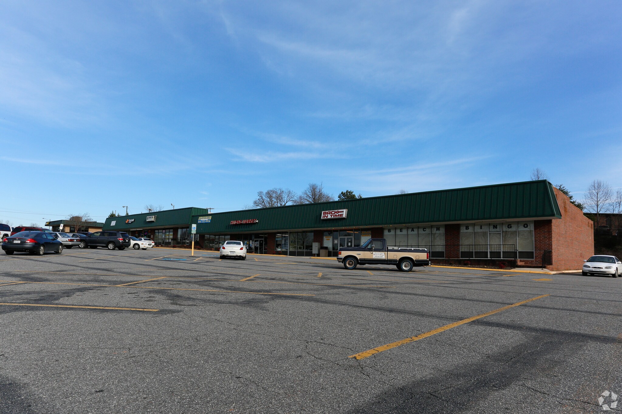 825 Conover Blvd W, Conover, NC à louer Photo principale– Image 1 sur 12