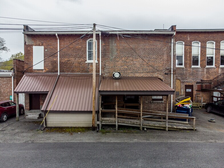 187 Main St, Unadilla, NY à vendre - Photo de l’immeuble – Image 3 sur 41