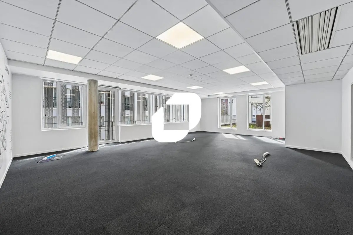 130 Rue De Lourmel, Paris à louer Photo de l’immeuble– Image 1 sur 16