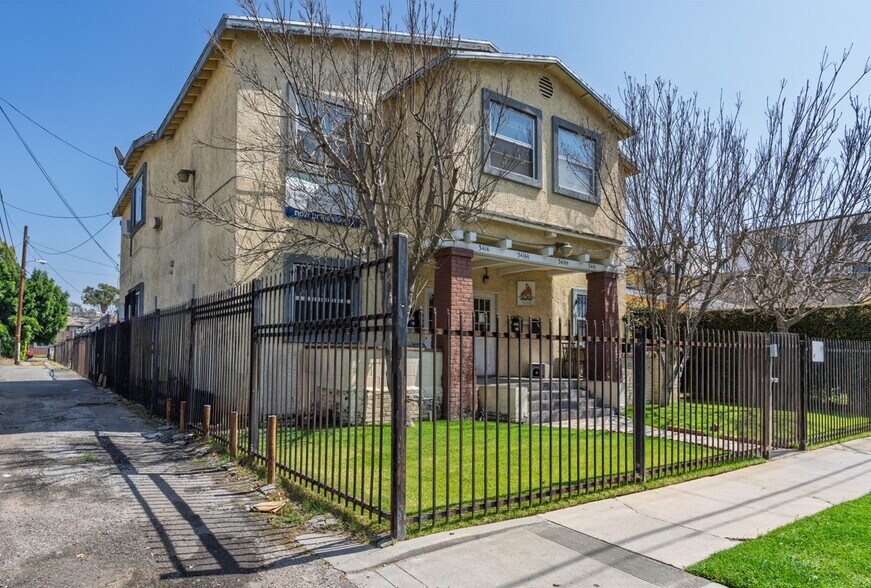 3416-3418 Walton Ave, Los Angeles, CA à vendre - Photo principale – Image 1 sur 5