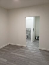 1191 W Tennyson Rd, Hayward, CA à louer Photo intérieure– Image 1 sur 6