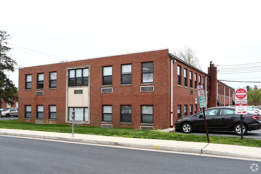 6600 York Rd, Baltimore, MD à louer - Photo de l’immeuble – Image 2 sur 5