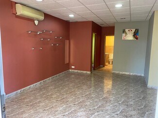 Plus de détails pour Local commercial à louer