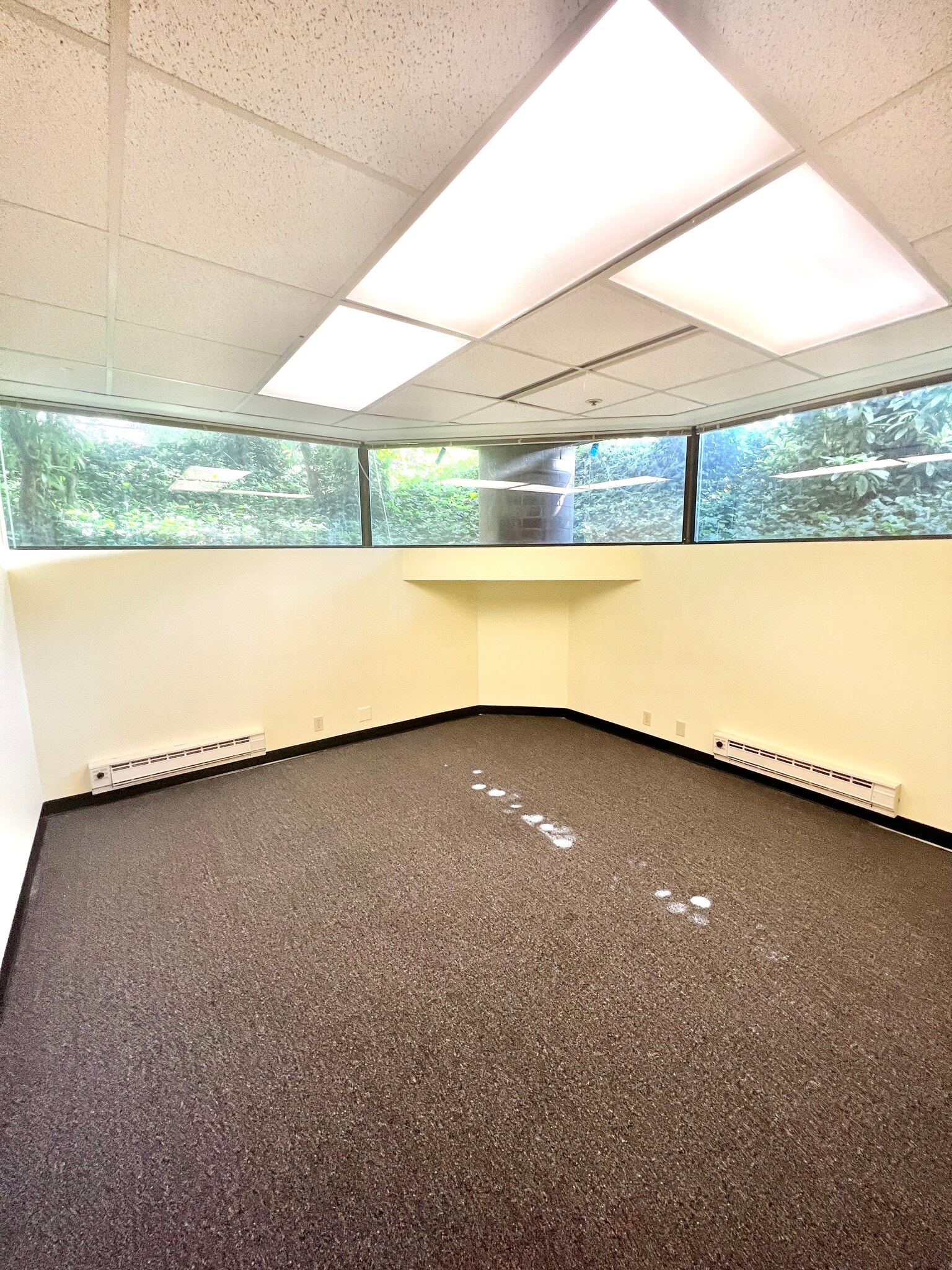 15446 NE Bel Red Rd, Redmond, WA à louer Photo intérieure– Image 1 sur 9