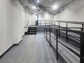 16 Wade Sq, Bronx, NY à louer Photo intérieure– Image 2 sur 8