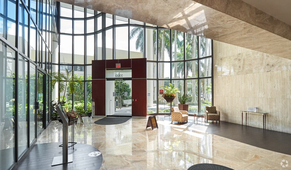 3300 Pga Blvd, Palm Beach Gardens, FL à louer - Hall d’entrée – Image 3 sur 19