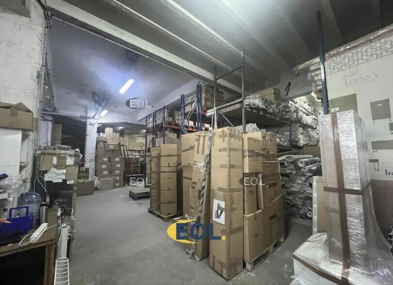 Local d’activités dans Bobigny à louer - Photo de l’immeuble – Image 1 sur 14