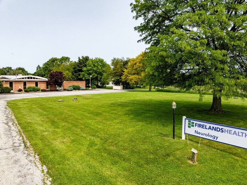 5433 State Route 113, Bellevue, OH à vendre - Photo de l’immeuble – Image 2 sur 29