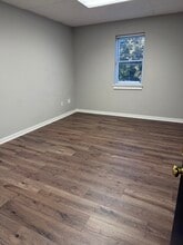 1990 Augusta St, Greenville, SC à louer Photo intérieure– Image 1 sur 4