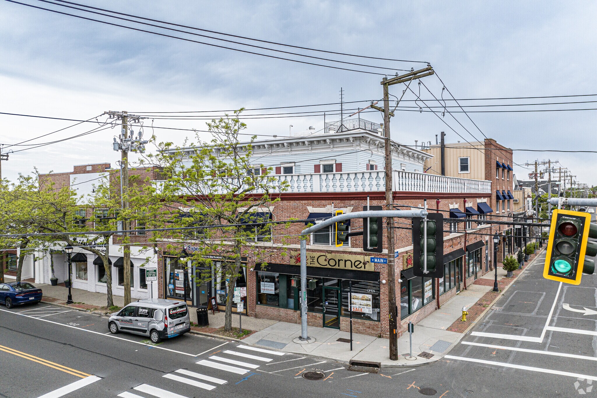 1-3 Main St 2-4 4th Ave, Bay Shore, NY à vendre Photo de l’immeuble– Image 1 sur 28