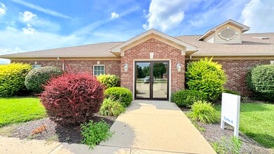 1007 Mill Pond Ln, Greencastle, IN à louer Photo de l’immeuble– Image 1 sur 1