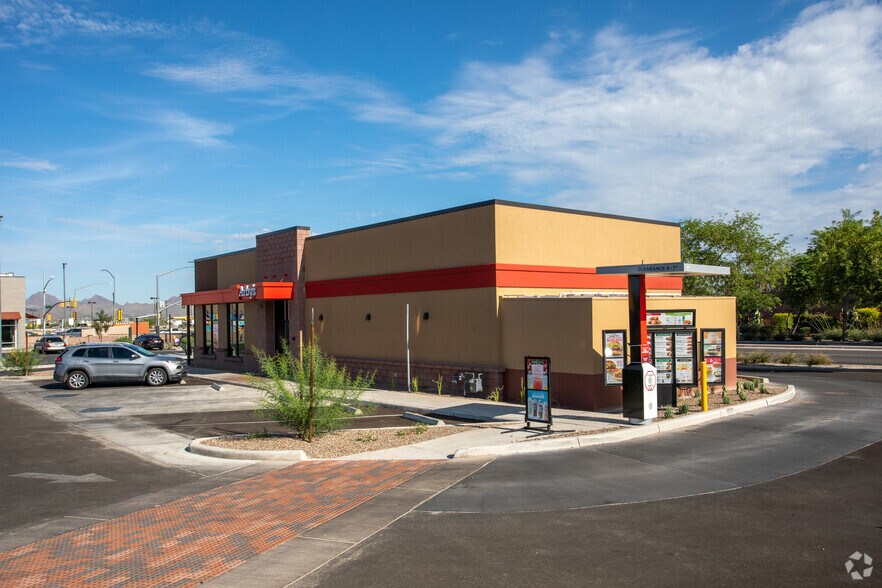 1050 E Tucson Marketplace Blvd, Tucson, AZ à vendre - Photo de l’immeuble – Image 3 sur 6