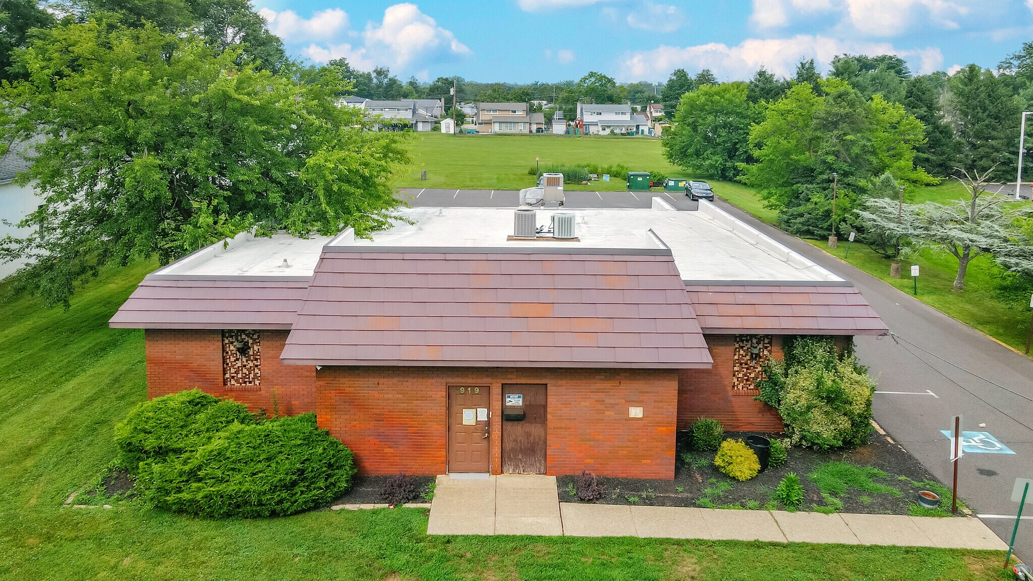 919 Durham Rd, Langhorne, PA à louer Photo de l’immeuble– Image 1 sur 14