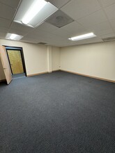 7200 E Hampden Ave, Denver, CO à louer Photo intérieure– Image 2 sur 2
