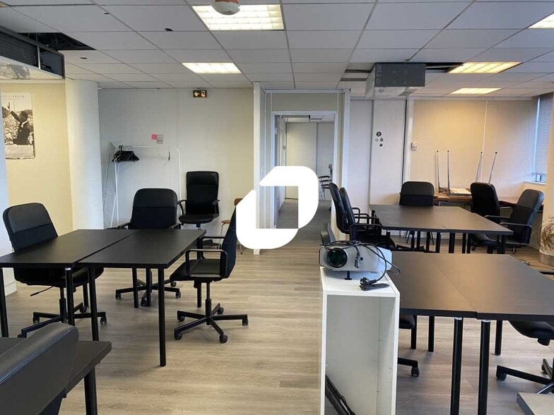 Bureau dans Bègles à louer - Photo intérieure – Image 2 sur 10
