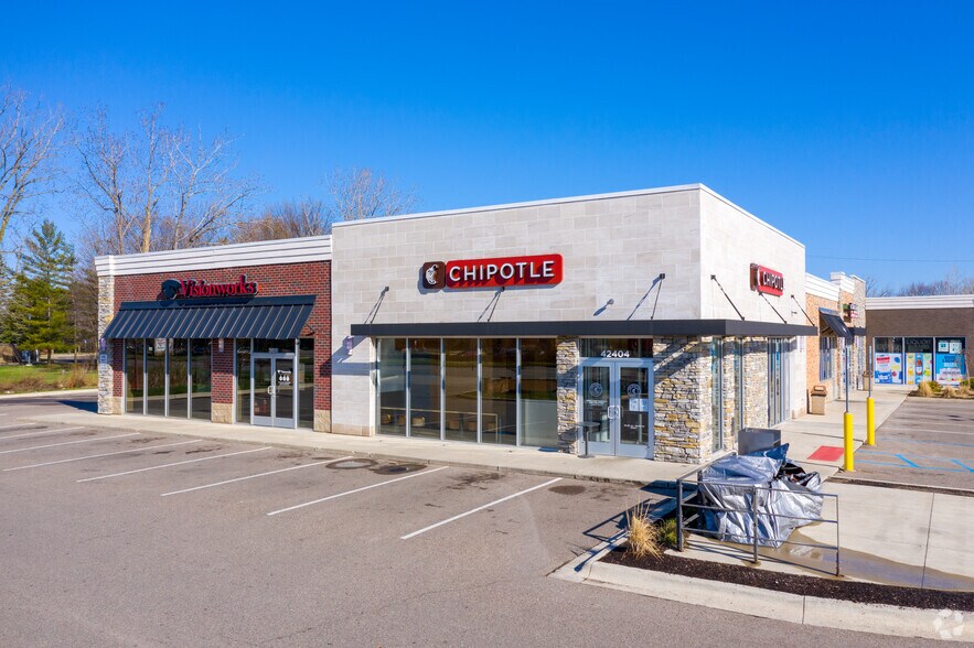 42400-42454 Ford Rd, Canton, MI à louer - Photo de l’immeuble – Image 3 sur 8