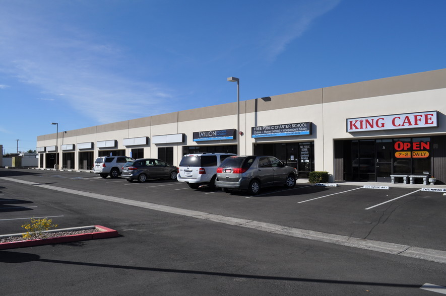 14156 Amargosa Rd, Victorville, CA à louer - Photo de l’immeuble – Image 3 sur 4