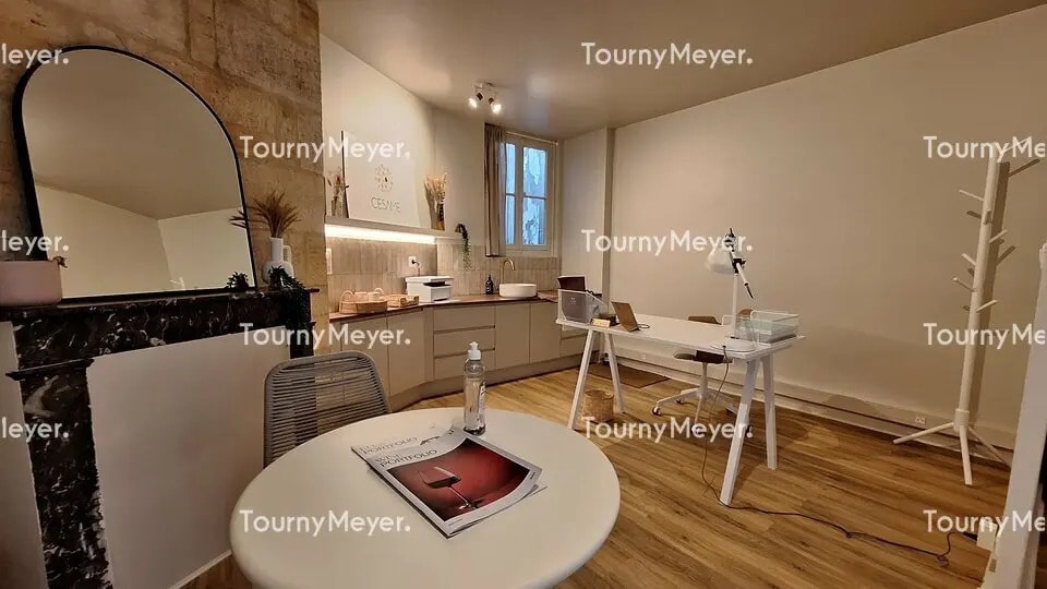 Bureau dans Bordeaux à louer Photo intérieure– Image 1 sur 6