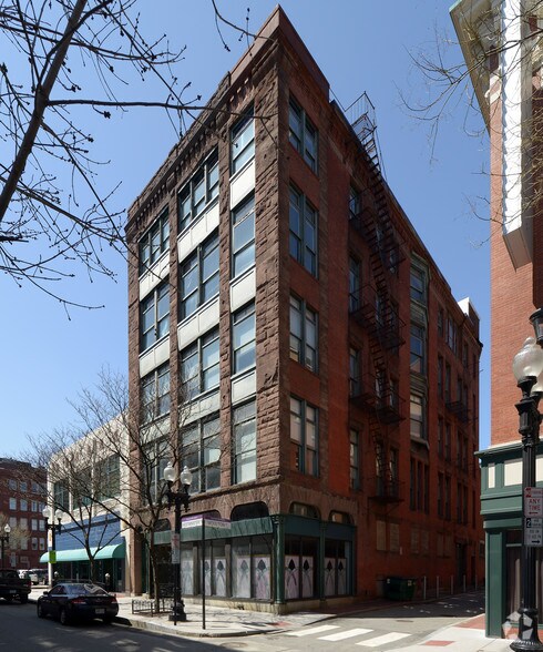 333 Westminster St, Providence, RI à vendre - Photo de l’immeuble – Image 1 sur 26