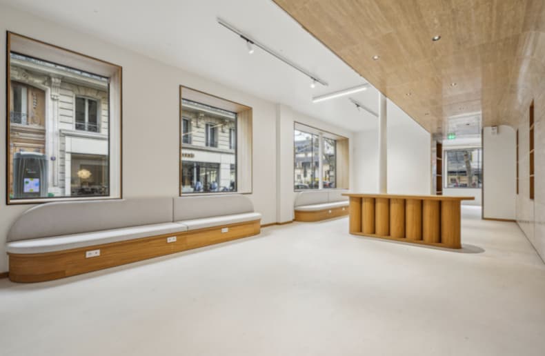 254 Boulevard Saint-Germain, Paris à louer Photo intérieure– Image 1 sur 4