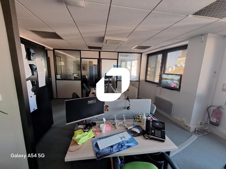 55 Rue D'Aguesseau, Boulogne-Billancourt à louer - Photo intérieure – Image 3 sur 9