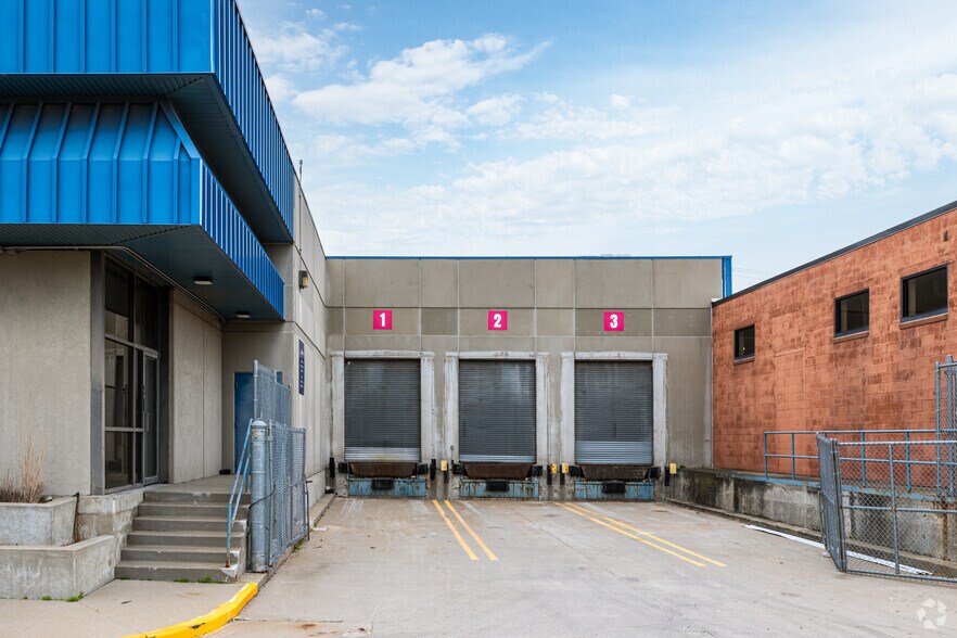 20 W 14th Ave, North Kansas City, MO à louer - Photo de l’immeuble – Image 3 sur 40