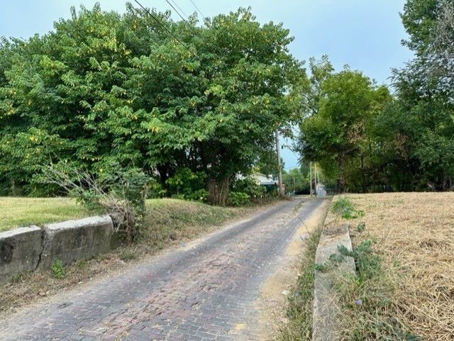 View Photo
