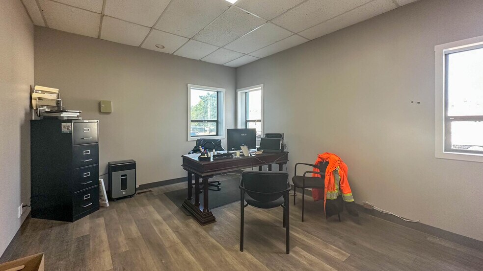 1505 Hardy St, Kelowna, BC à louer - Photo intérieure – Image 2 sur 11
