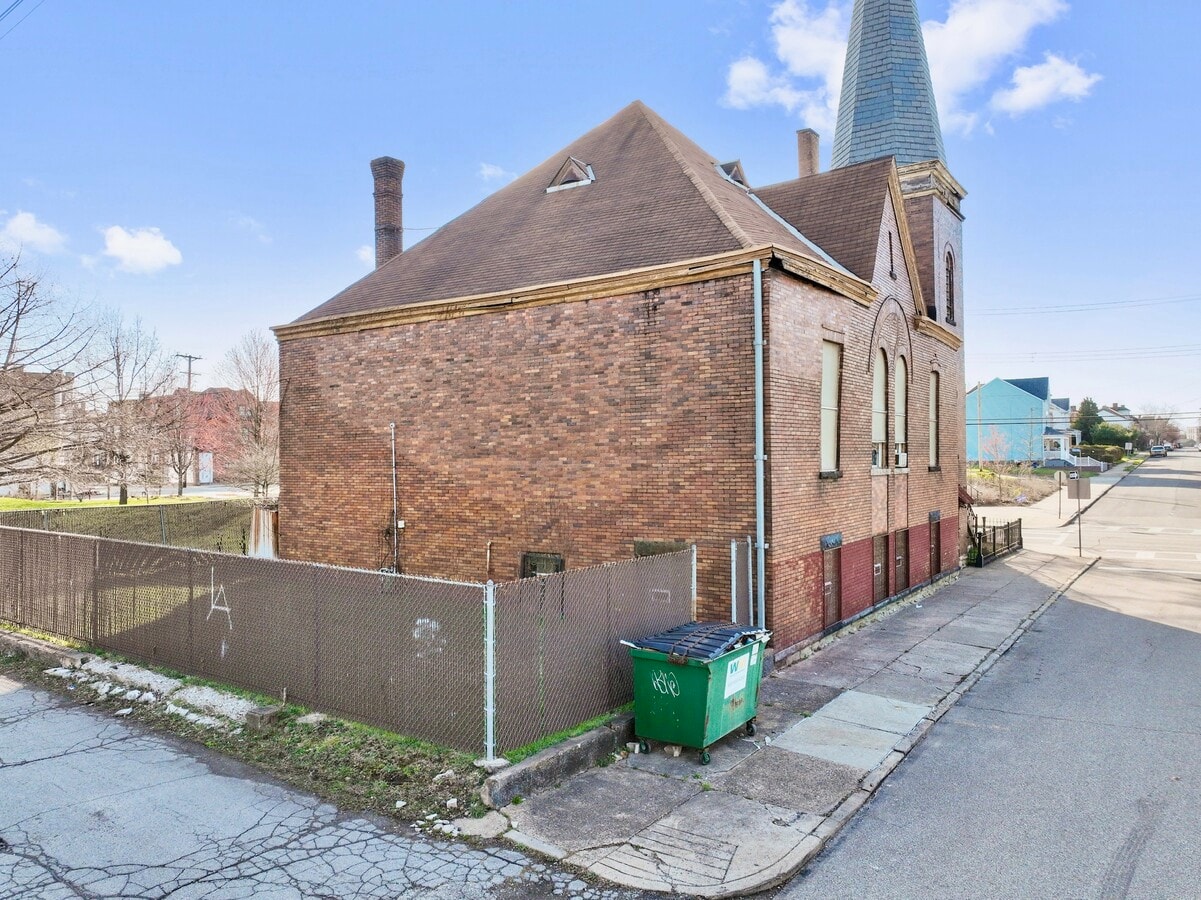View Photo
