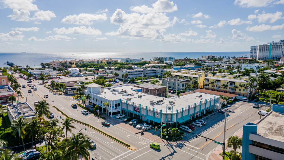 218 Commercial Blvd, Fort Lauderdale, FL à louer - Photo de l’immeuble – Image 1 sur 15