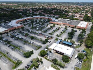 Plus de détails pour 12315-12389 Pembroke Rd, Pembroke Pines, FL - Local commercial à louer