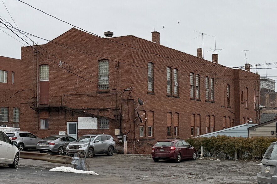 25 W Chestnut St, Washington, PA à vendre - Photo de l’immeuble – Image 2 sur 26