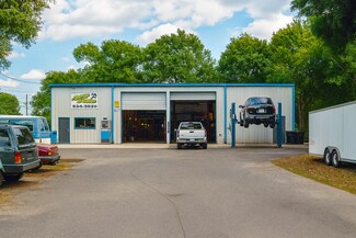Plus de détails pour 10341 E Hillsborough Ave, Tampa, FL - Industriel/Logistique à vendre